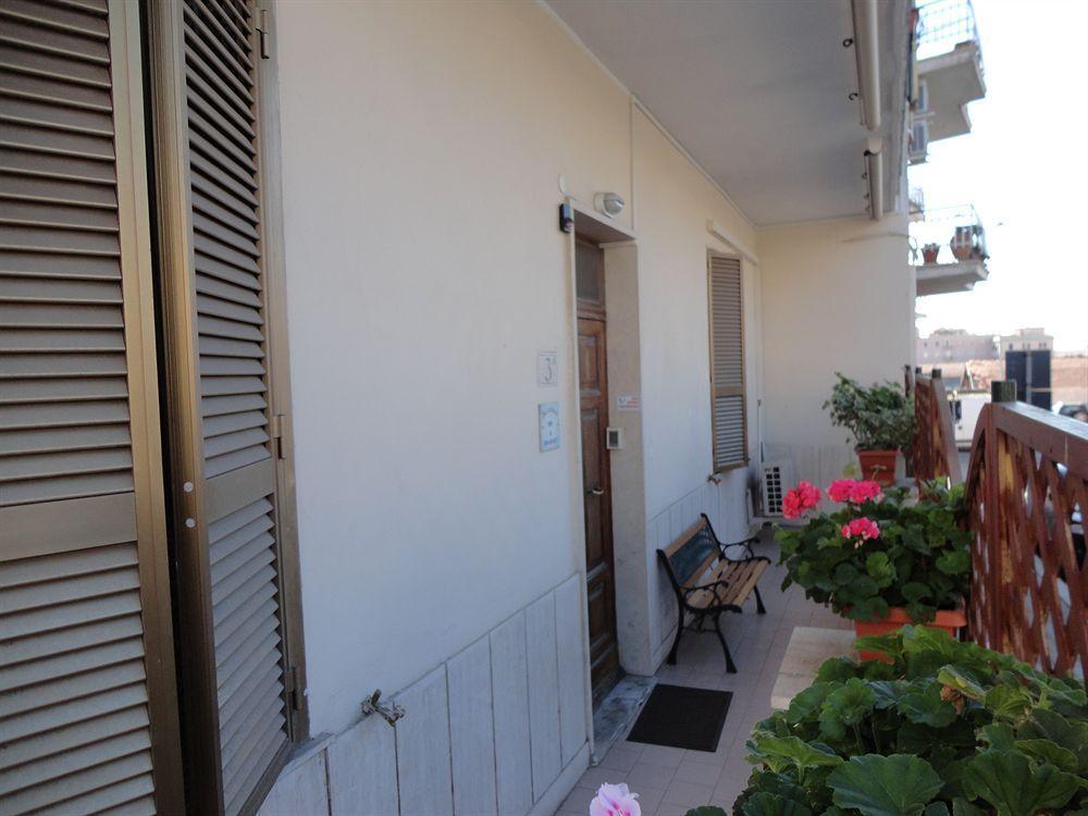 B&B Villa Susanna ชิวิตาเวกเกีย ภายนอก รูปภาพ